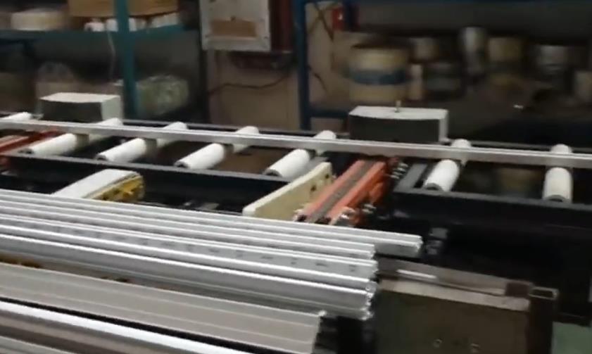 New Automatic Film Laminating Machine