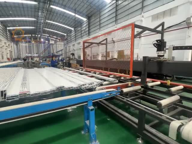 帝益机械成扎型材套袋工位实拍2